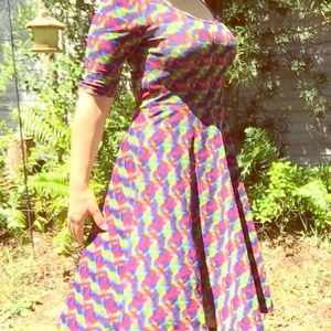 Lularoe Nicole dress for petite
